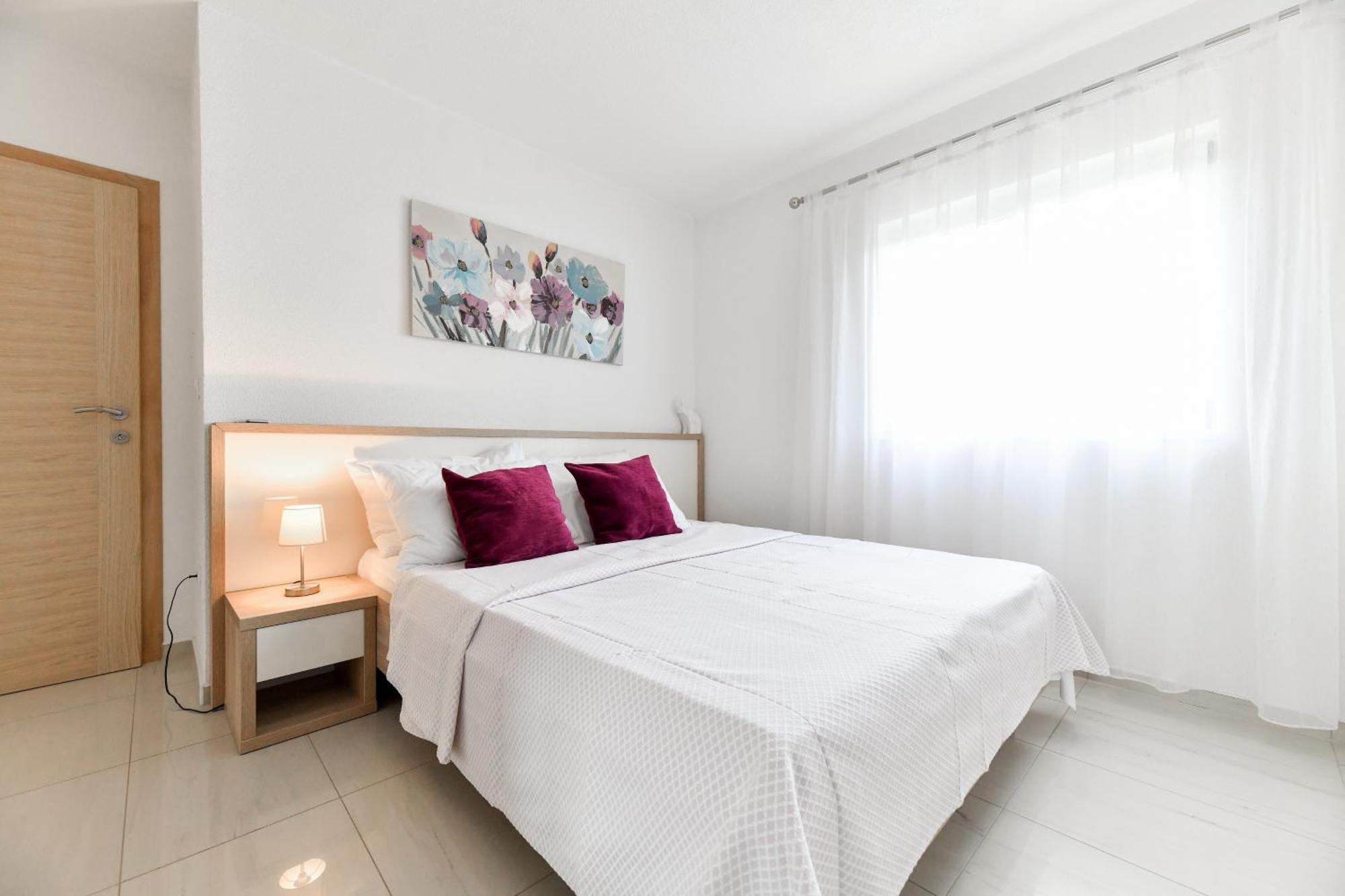Apartments Diora 셀리네 외부 사진