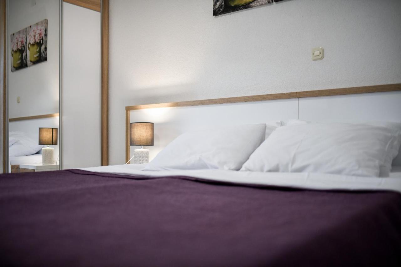 Apartments Diora 셀리네 외부 사진