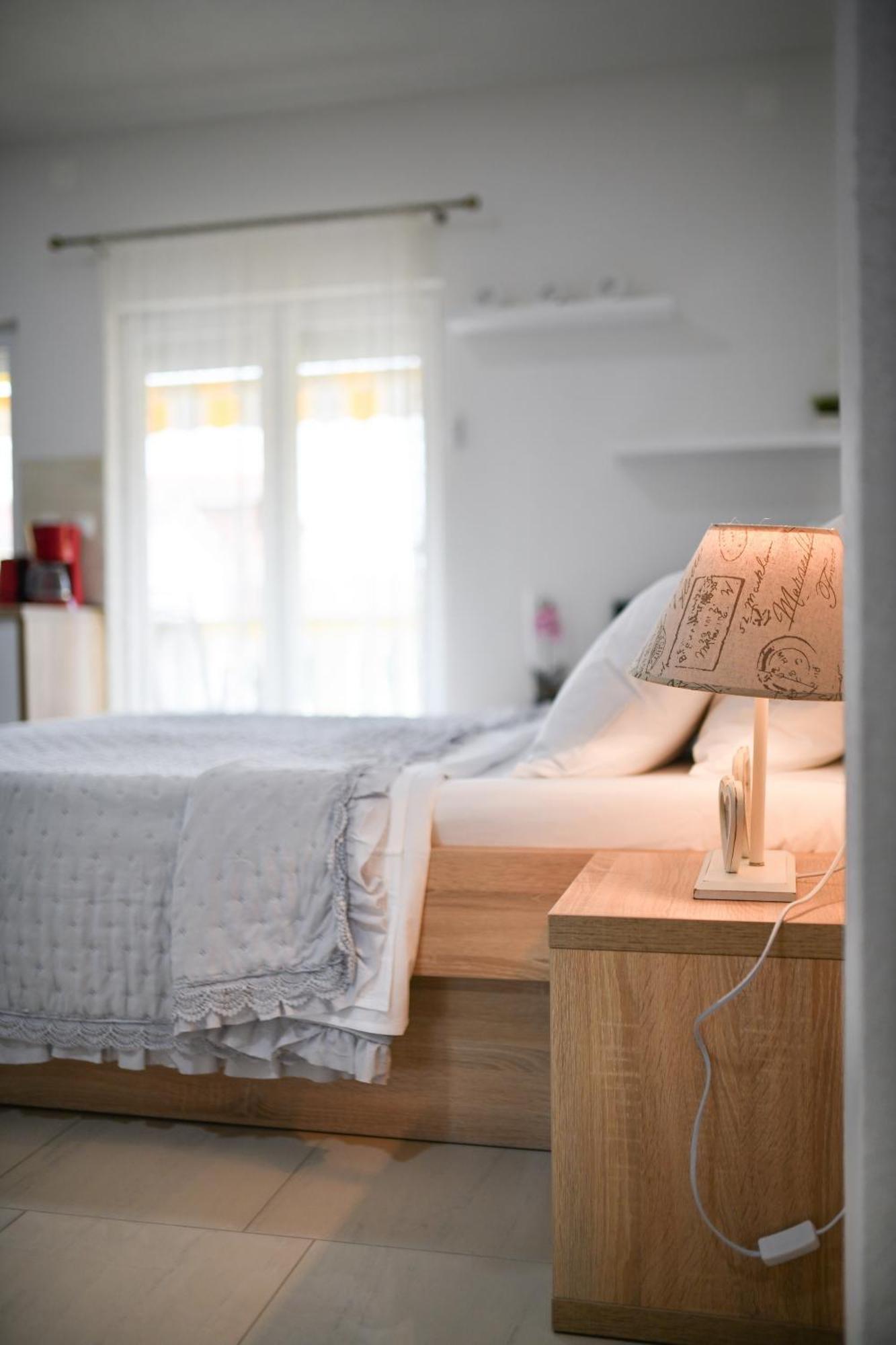 Apartments Diora 셀리네 외부 사진