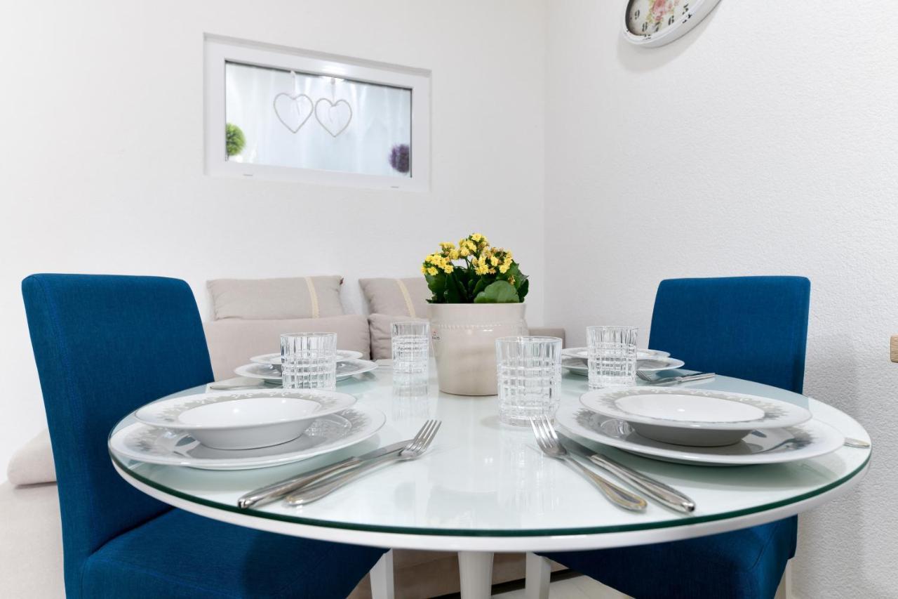 Apartments Diora 셀리네 외부 사진