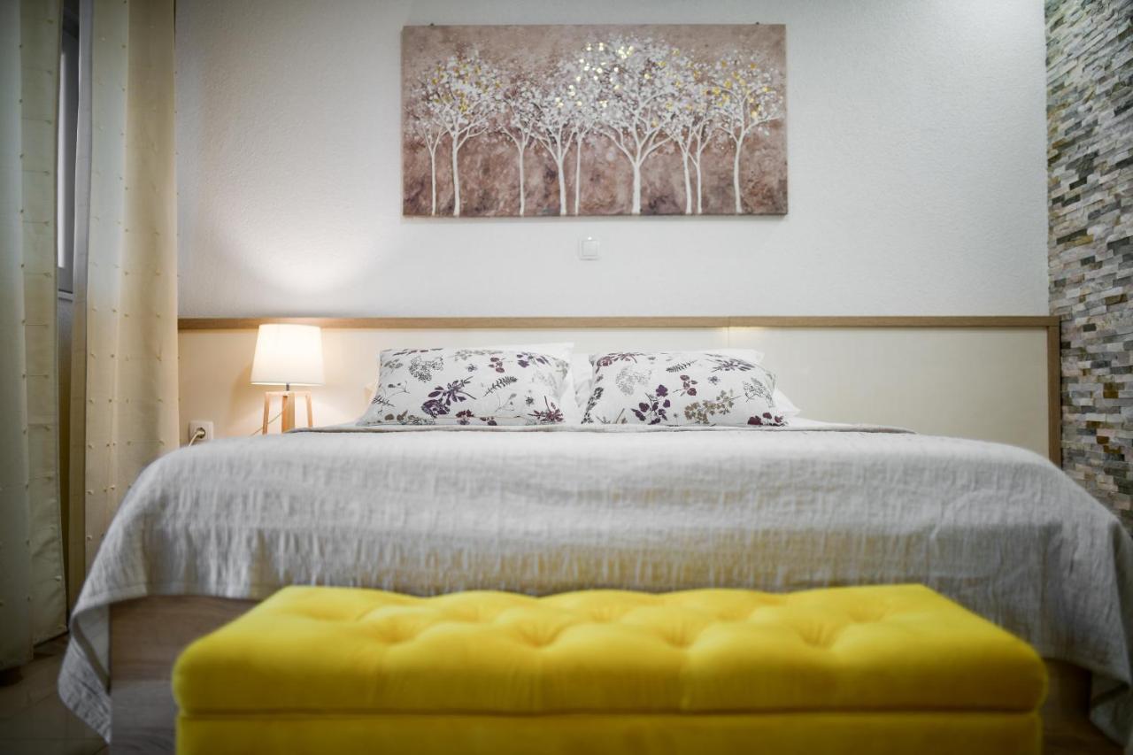 Apartments Diora 셀리네 외부 사진